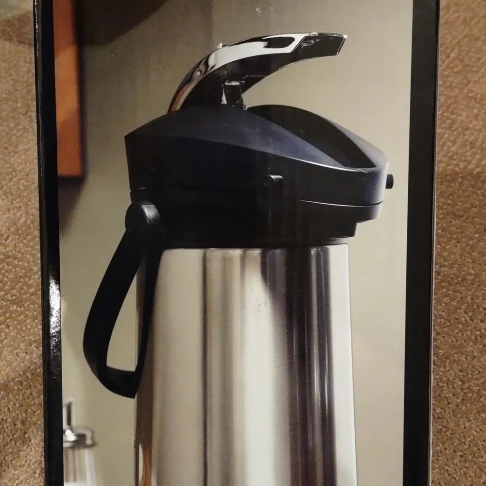 Stanley ergoserve stainless steel airpot for serving hot beverages, new